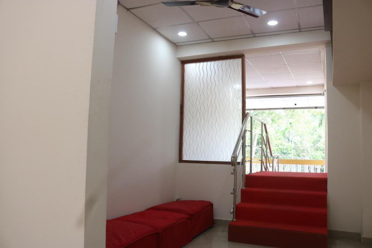 White Pearl Homestay 포트블레어 외부 사진